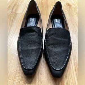 Pointed Loafer 9.5